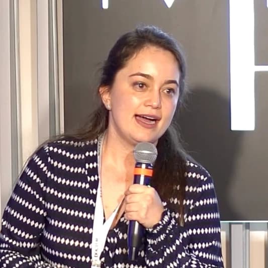 Dra. Karina Bittencourt